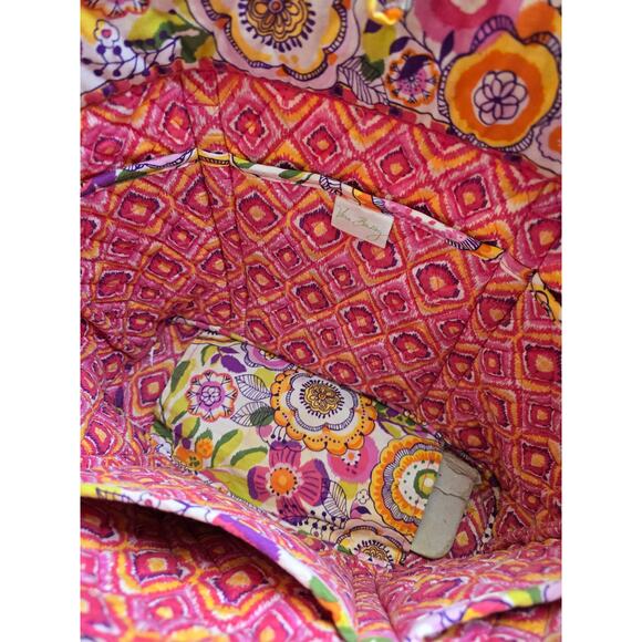 Vera Bradley 'Get Carried Away' large tote bag - Picture 3 of 9